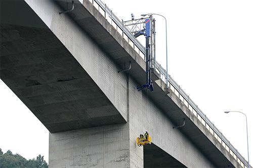 東名高速道路 集中工事での使用例