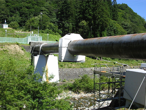 水圧鉄管改修工事用移動足場